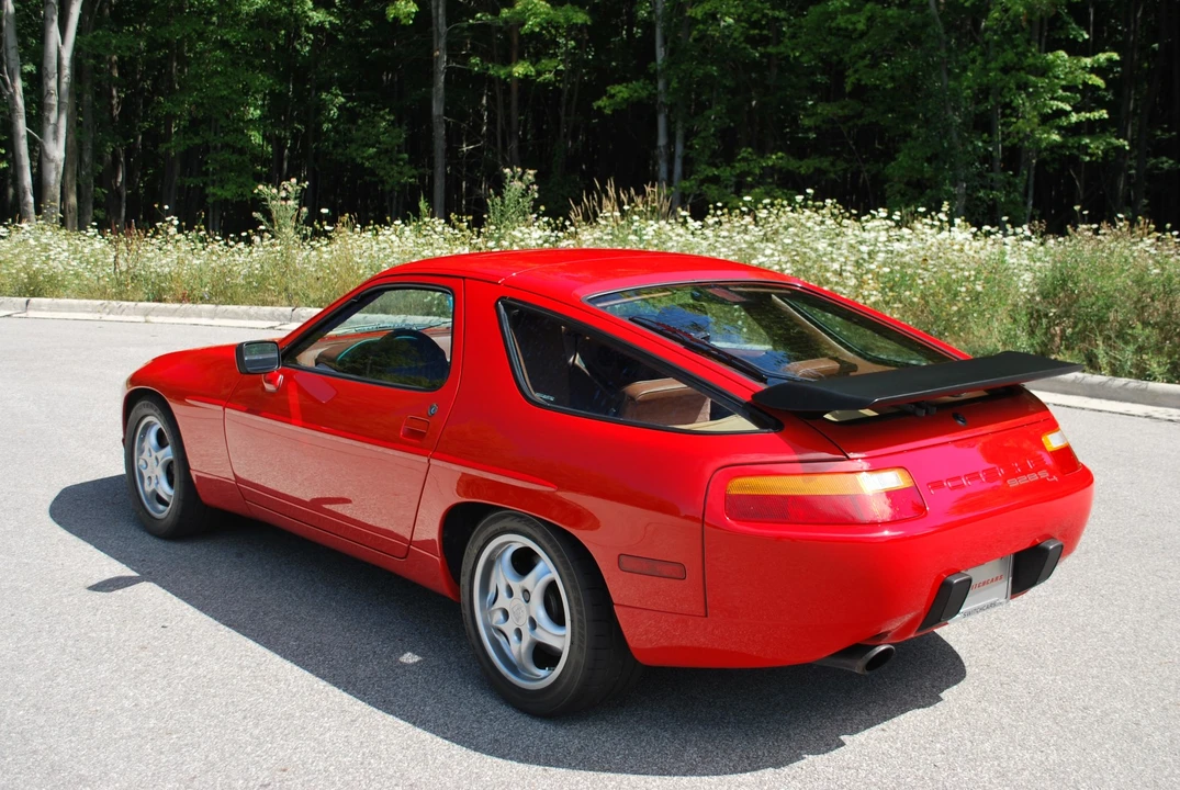 1987 Porsche 928 S4 - Image 5 of 31
