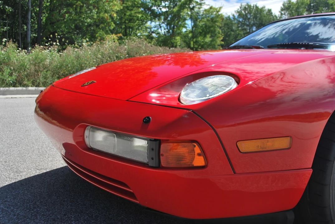 1987 Porsche 928 S4 - Image 16 of 31