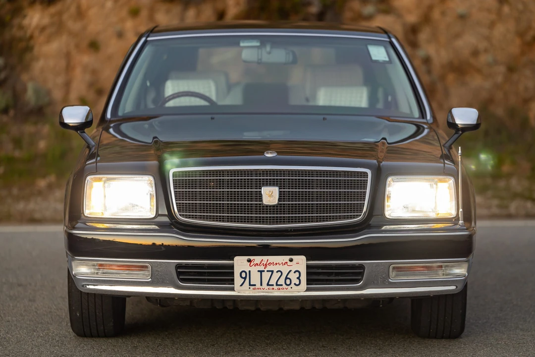 1997 Toyota Century - Image 21 of 31