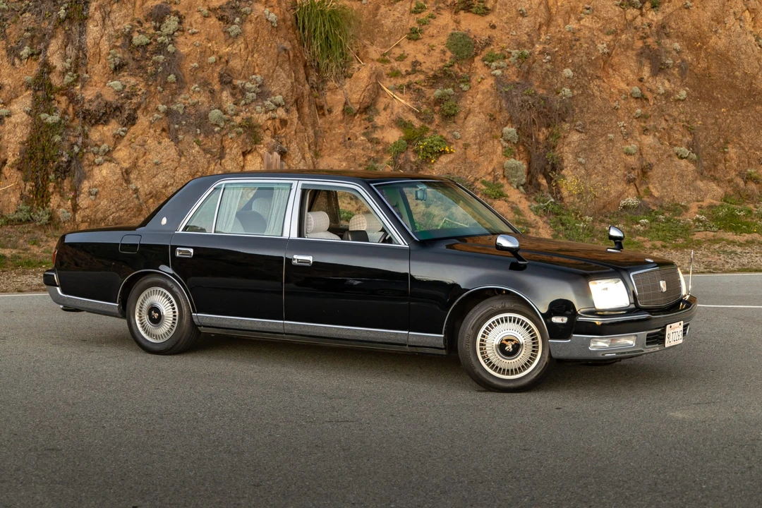 1997 Toyota Century - Image 18 of 31