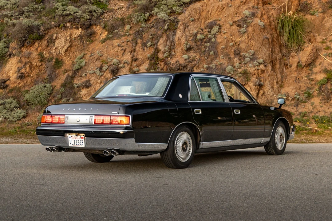 1997 Toyota Century - Image 15 of 31