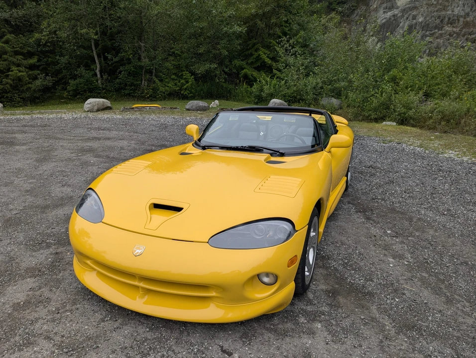 2002 Dodge Viper 2nd Gen - Image 2 of 31