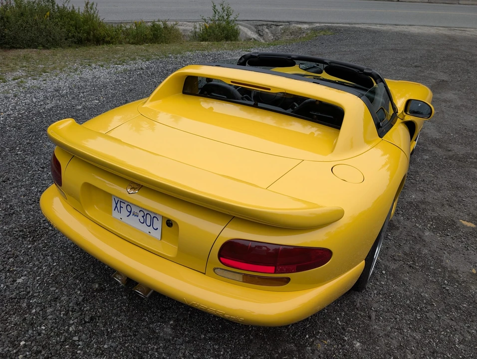 2002 Dodge Viper 2nd Gen - Image 13 of 31