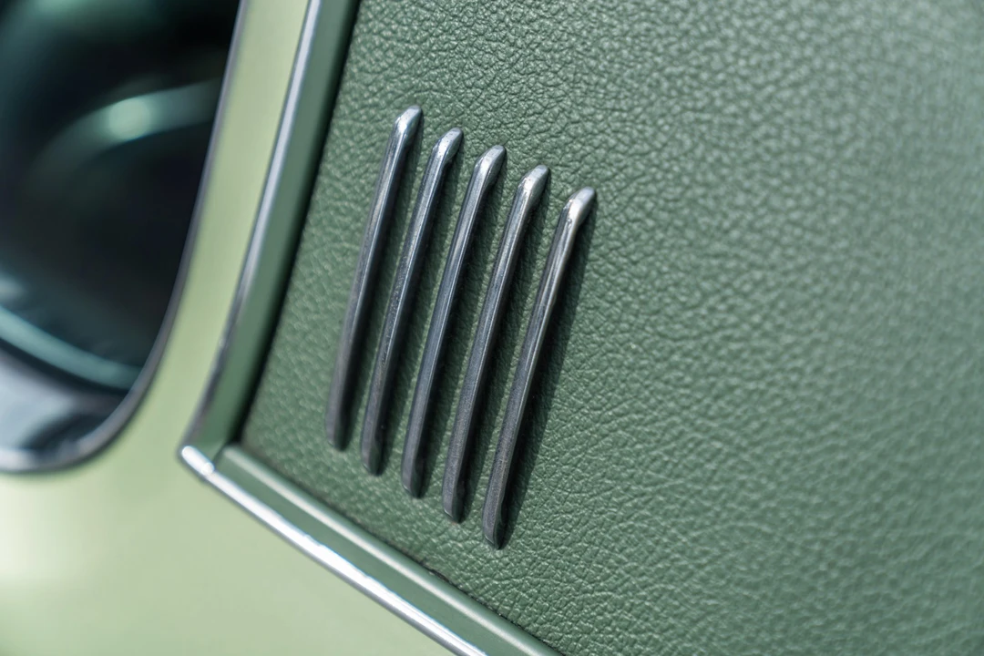 1969 Pontiac Grand Prix 2nd Gen - Image 25 of 31