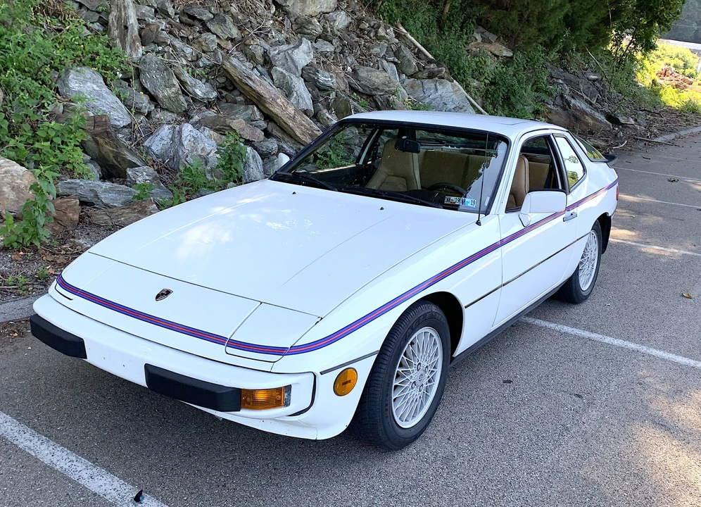1980 Porsche 924 - Image 2 of 31