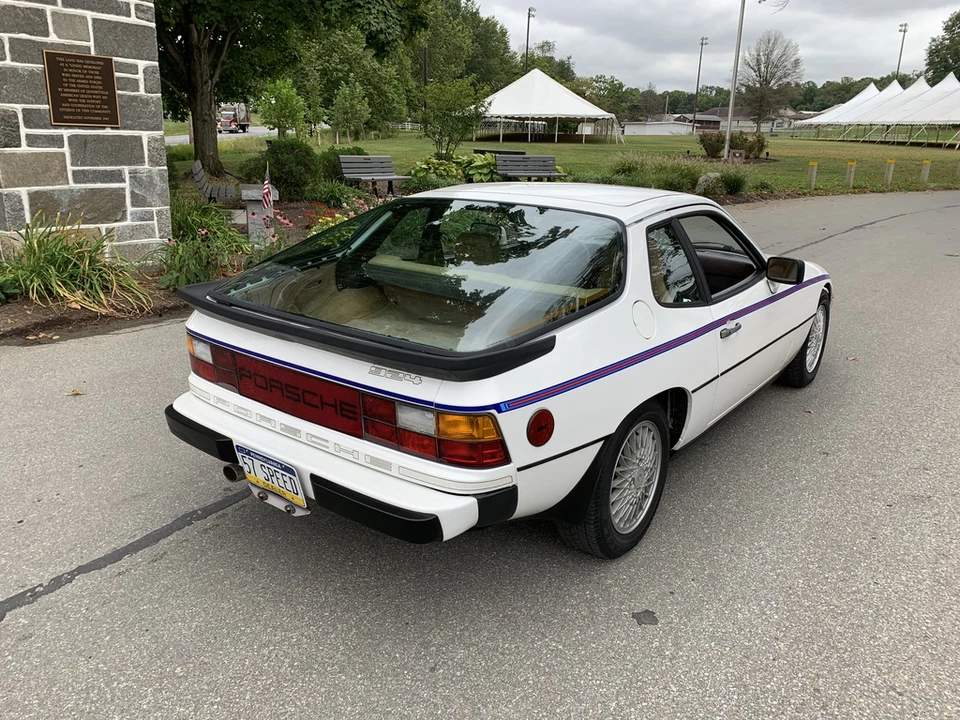 1980 Porsche 924 - Image 11 of 31
