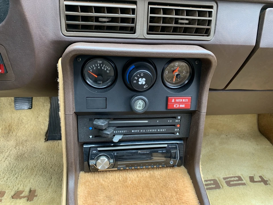 1980 Porsche 924 - Image 29 of 31