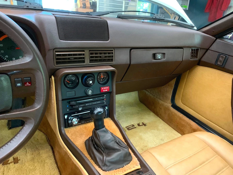 1980 Porsche 924 - Image 26 of 31