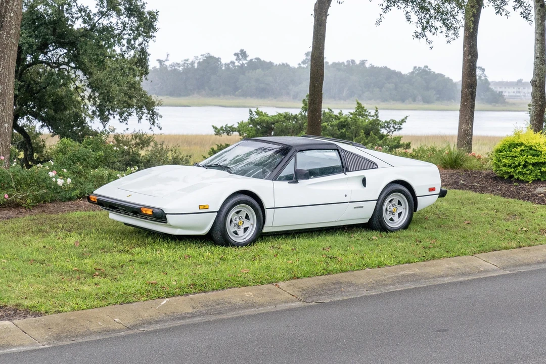 1982 Ferrari 308 GTS - Image 9 of 31