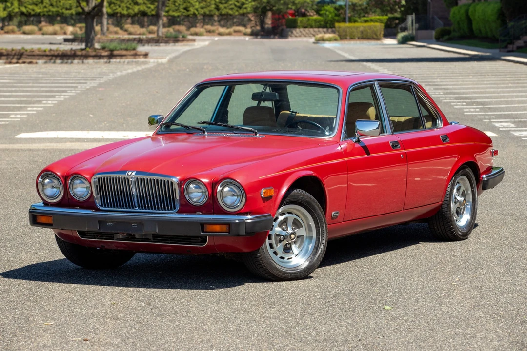 1982 Jaguar XJ Series 3 - Image 3 of 31
