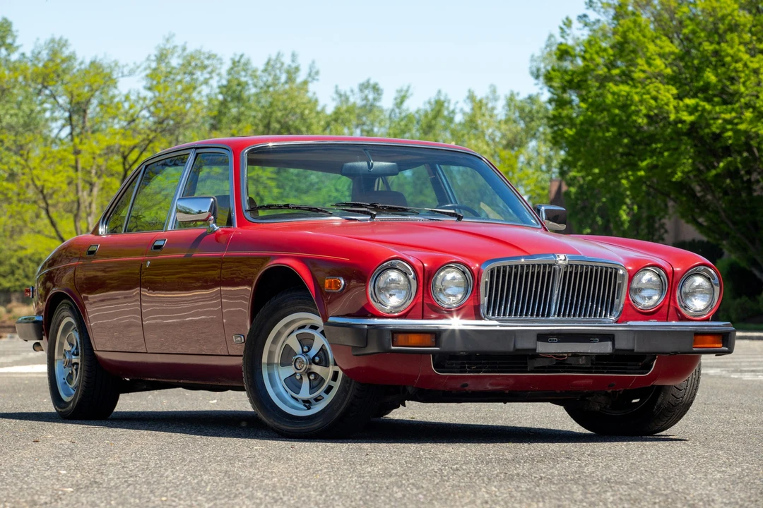 1982 Jaguar XJ Series 3 - Image 16 of 31