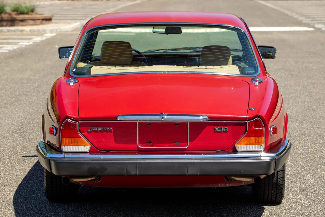 1982 Jaguar XJ Series 3 - Image 10 of 31