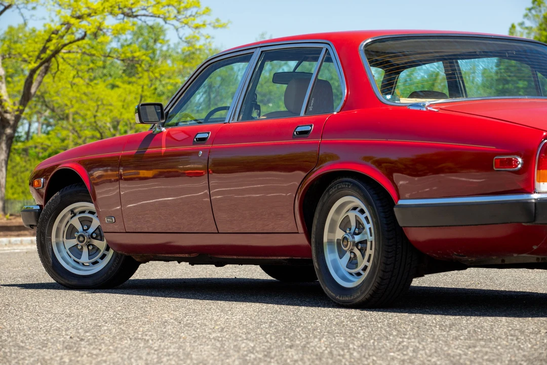 1982 Jaguar XJ Series 3 - Image 22 of 31