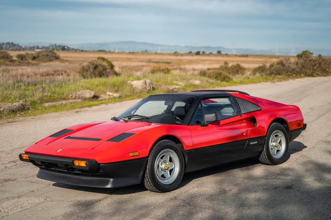 1983 Ferrari 308 GTS QV - Image 2 of 31