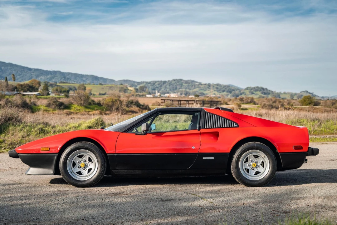 1983 Ferrari 308 GTS QV - Image 3 of 31