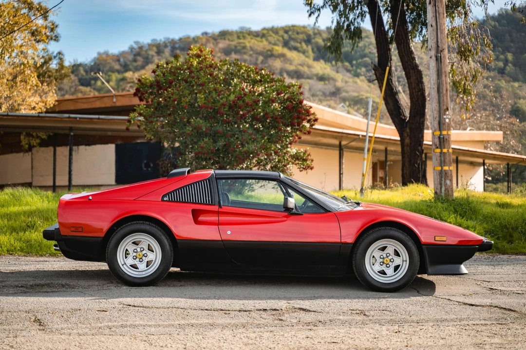1983 Ferrari 308 GTS QV - Image 7 of 31