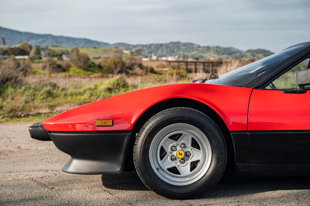 1983 Ferrari 308 GTS QV - Image 27 of 31
