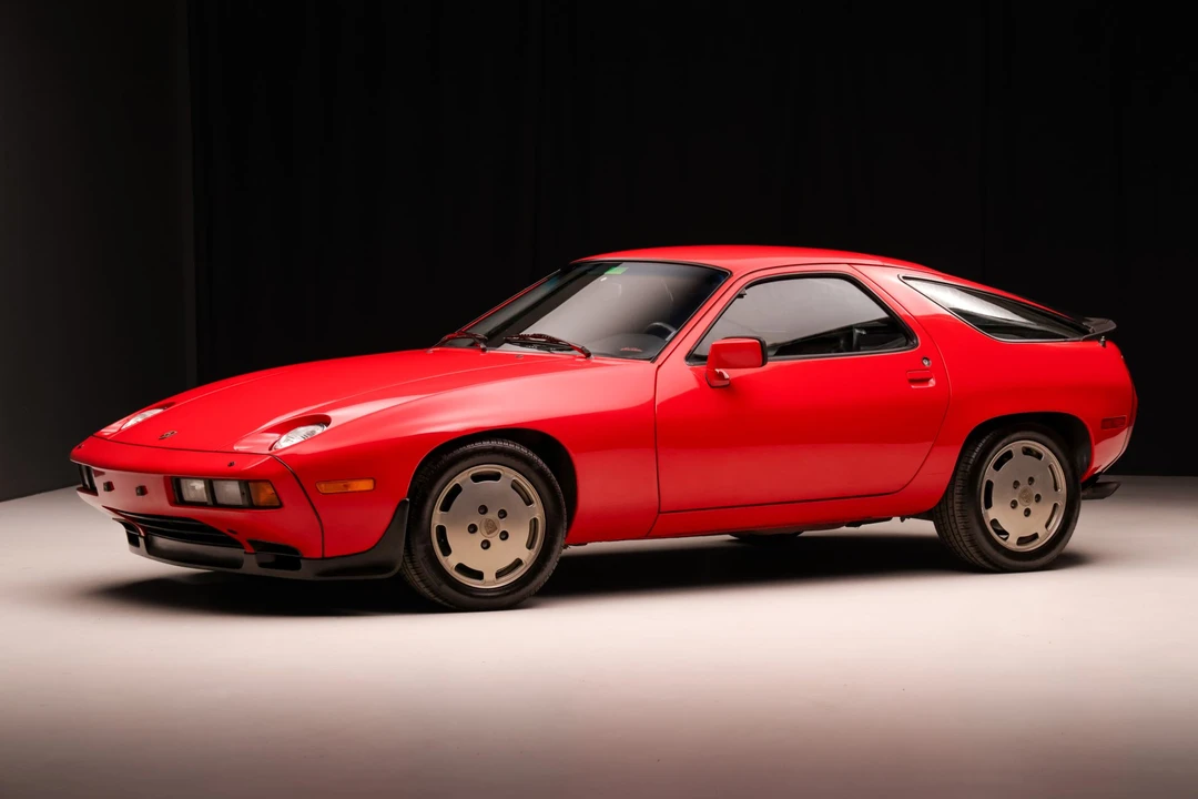 1984 Porsche 928 S - Image 3 of 31