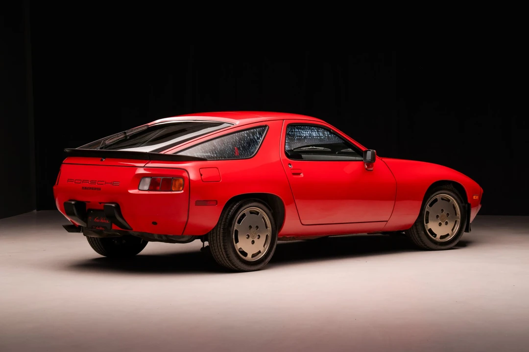 1984 Porsche 928 S - Image 12 of 31