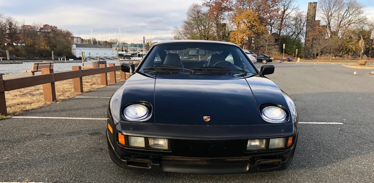 1984 Porsche 928 S - Image 12 of 31