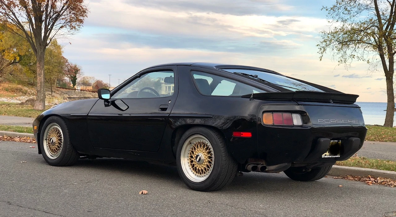 1984 Porsche 928 S - Image 7 of 31