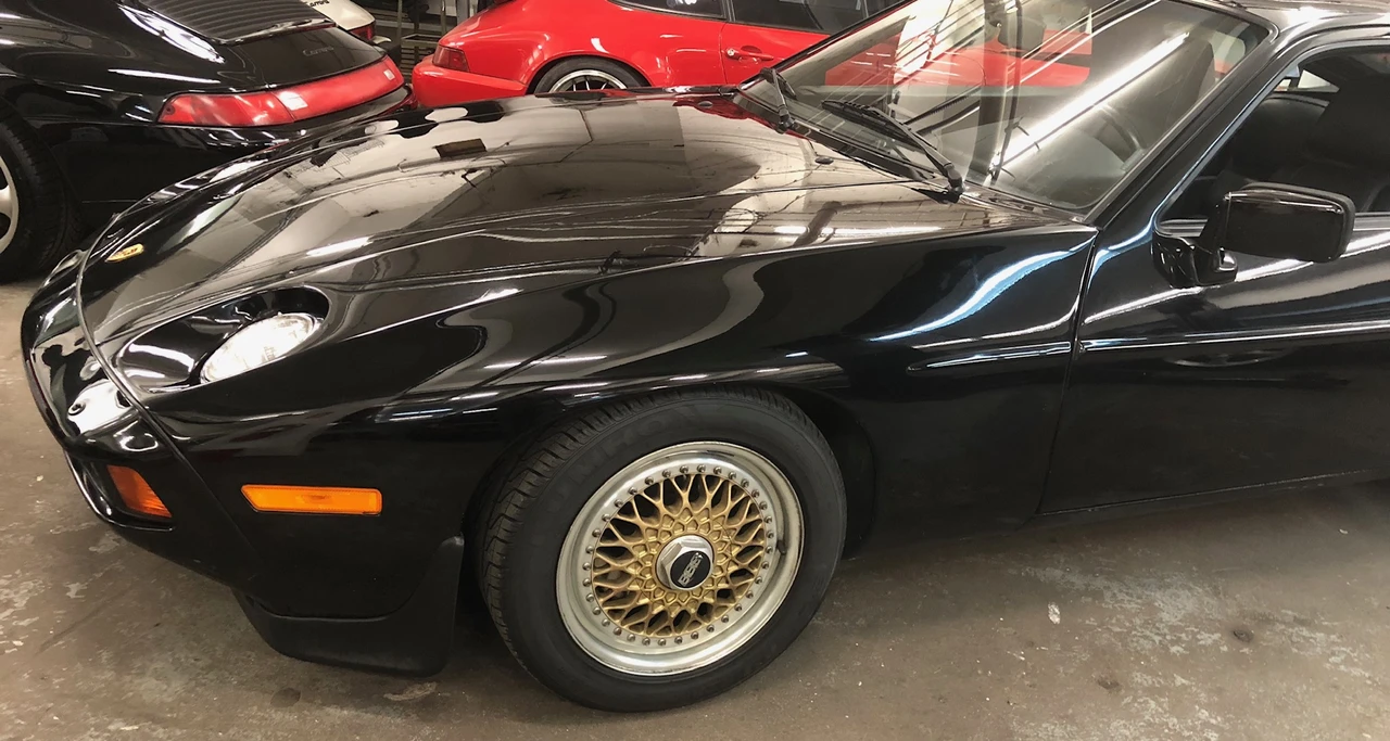 1984 Porsche 928 S - Image 23 of 31