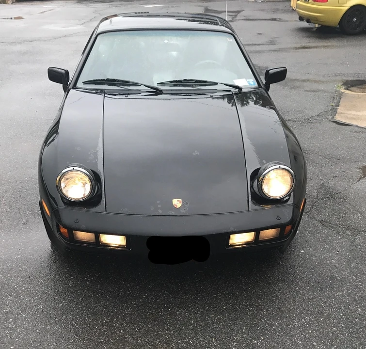 1984 Porsche 928 S - Image 24 of 31