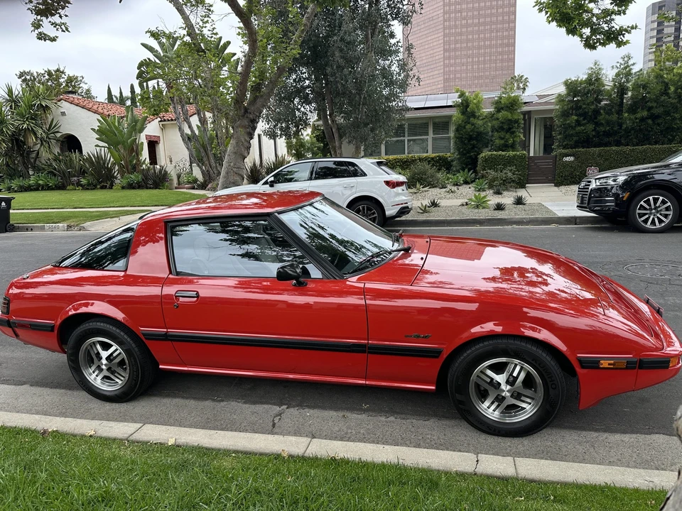 1985 Mazda RX-7 SA & FB - Image 10 of 31