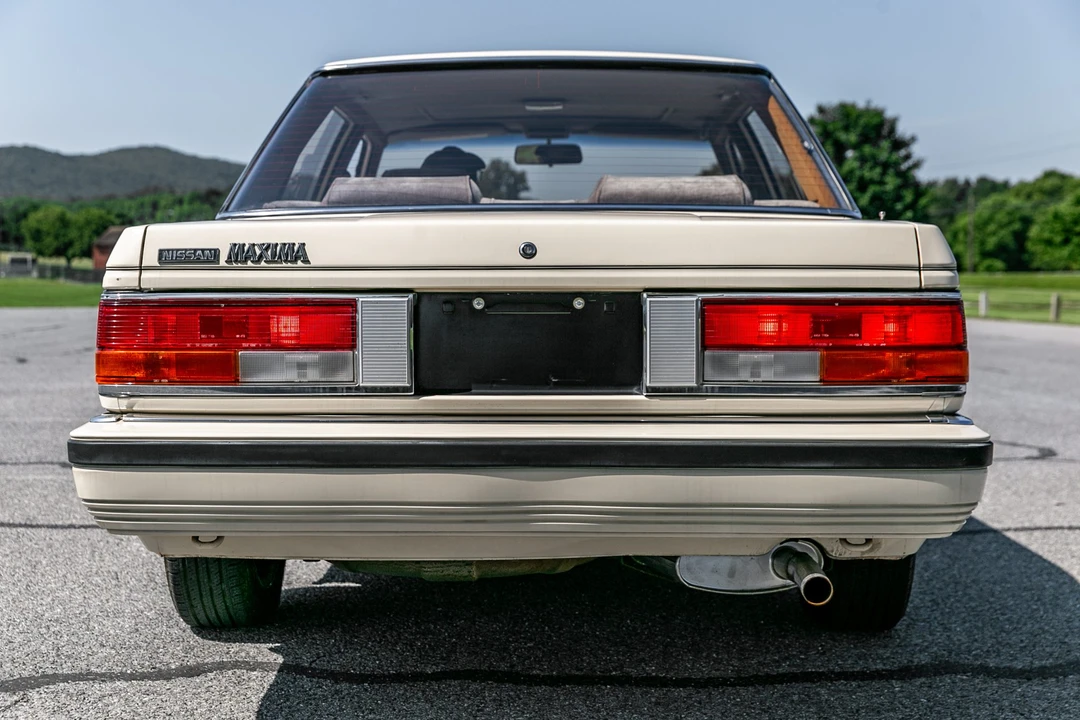 1985 Nissan Maxima 2nd Gen - Image 10 of 31
