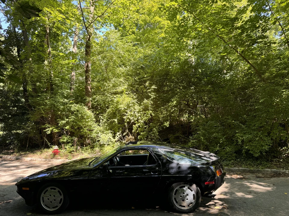1985 Porsche 928 S - Image 9 of 31