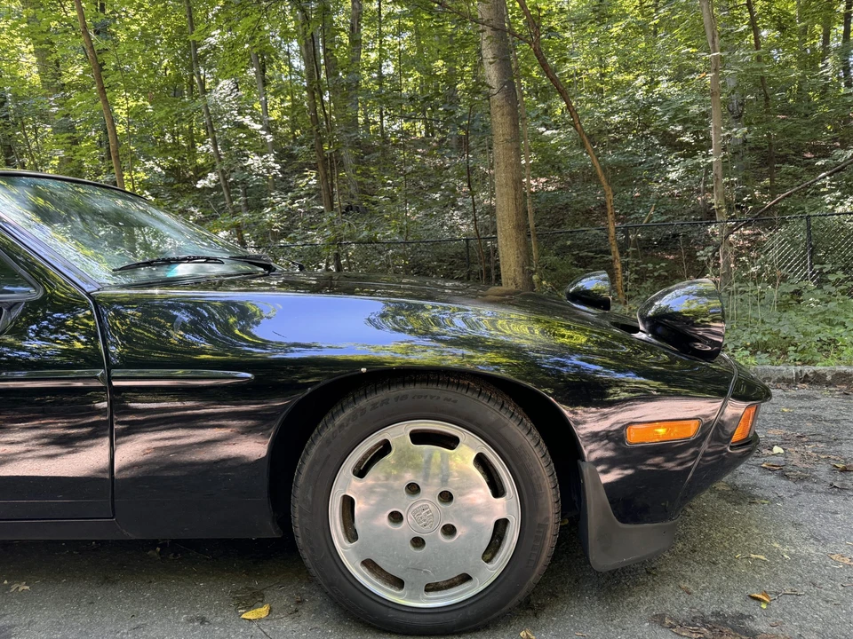1985 Porsche 928 S - Image 24 of 31