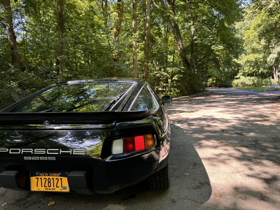 1985 Porsche 928 S - Image 22 of 31