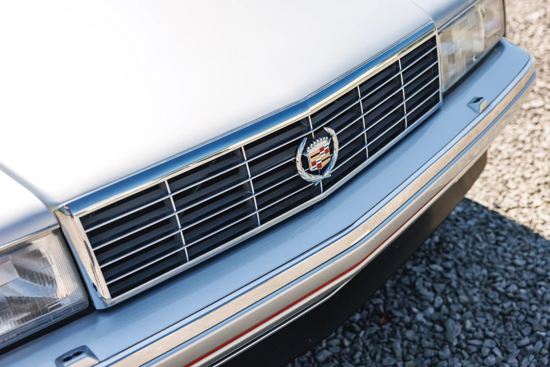 1987 Cadillac Allante - Image 14 of 31
