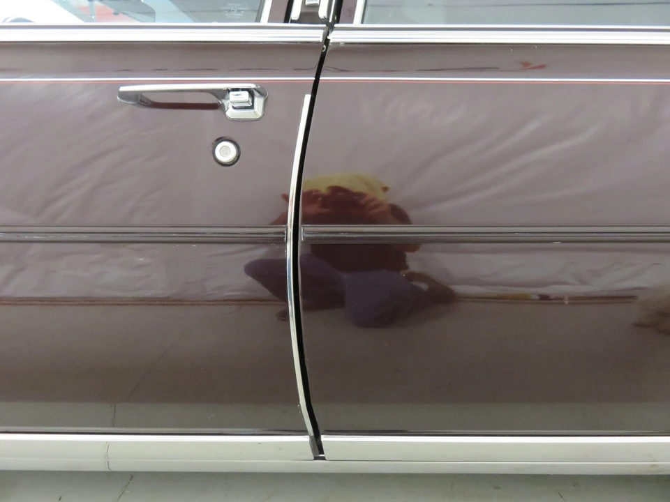 1987 Cadillac Brougham - Image 30 of 31