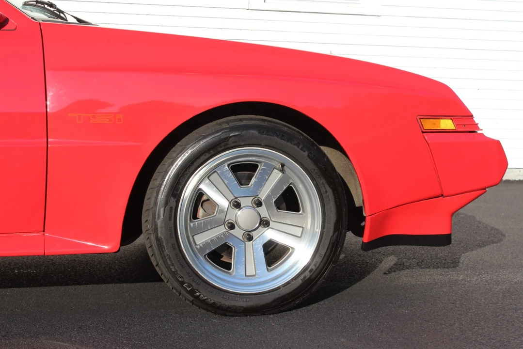 1987 Chrysler Conquest - Image 21 of 31