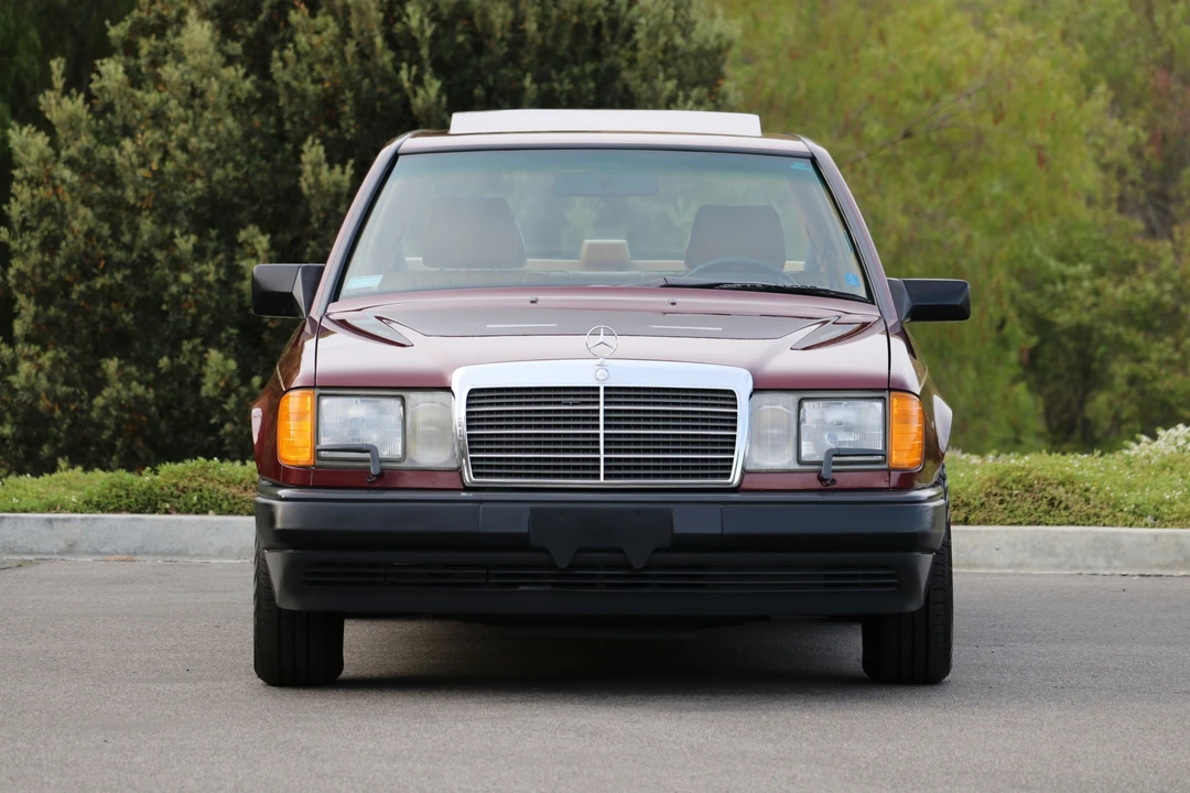 1987 Mercedes-Benz W124 E-Class - Image 19 of 31