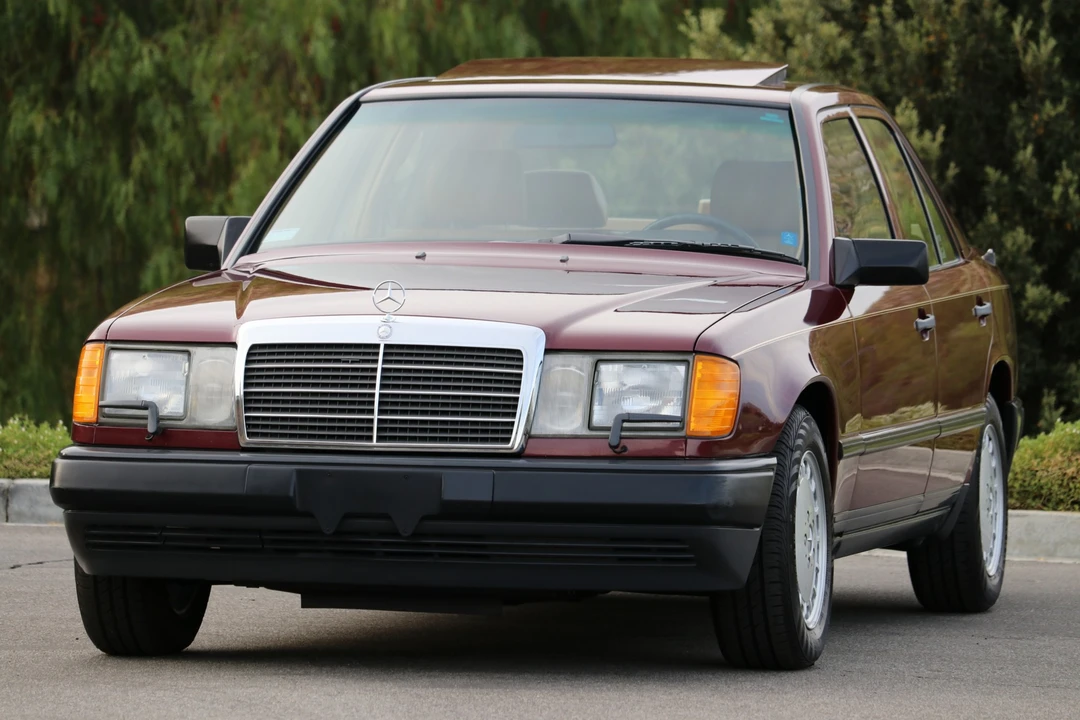 1987 Mercedes-Benz W124 E-Class - Image 28 of 31