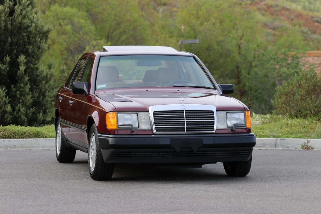 1987 Mercedes-Benz W124 E-Class - Image 18 of 31