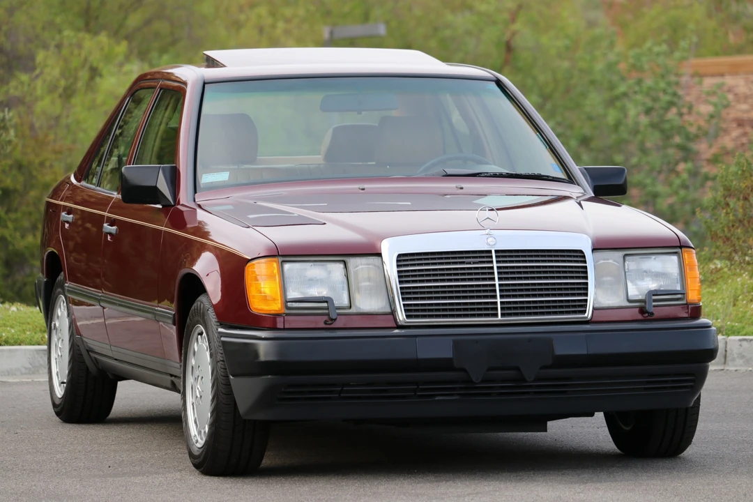 1987 Mercedes-Benz W124 E-Class - Image 16 of 31