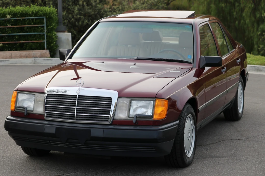1987 Mercedes-Benz W124 E-Class - Image 23 of 31