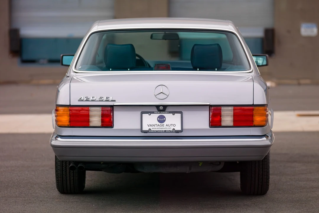 1987 Mercedes-Benz W126 S-Class Sedan - Image 10 of 31