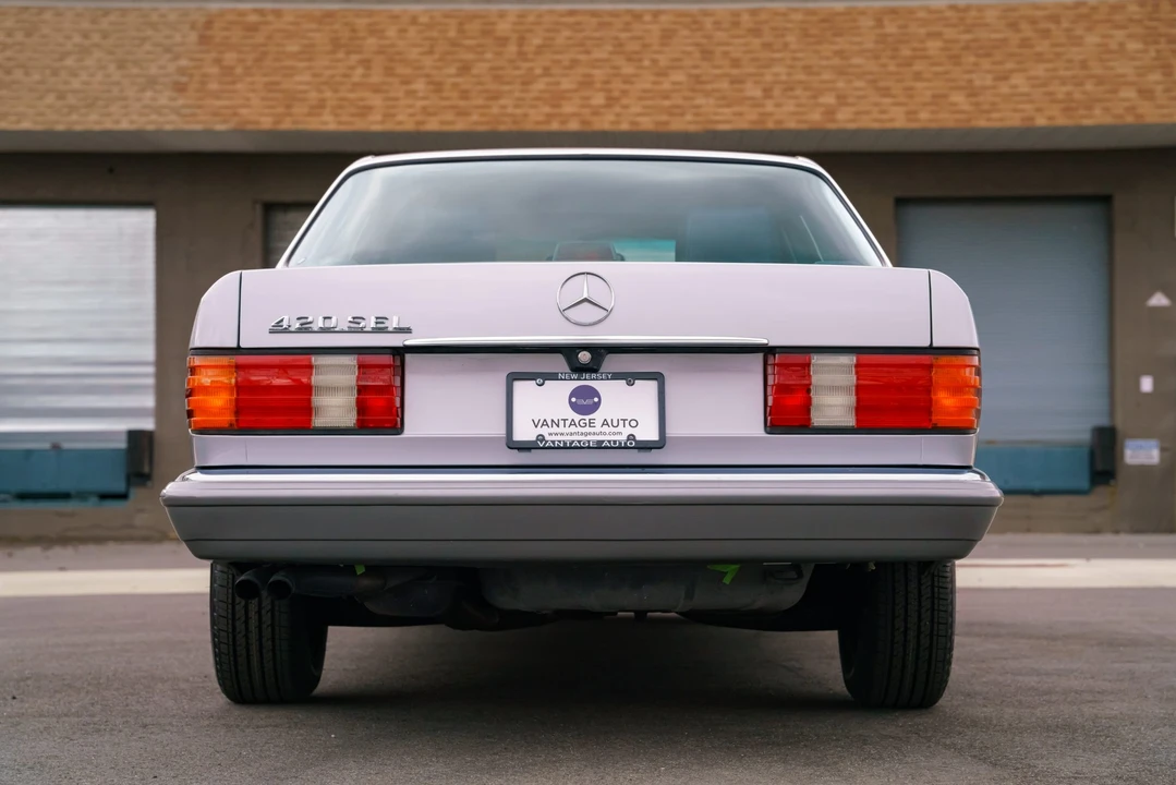 1987 Mercedes-Benz W126 S-Class Sedan - Image 12 of 31