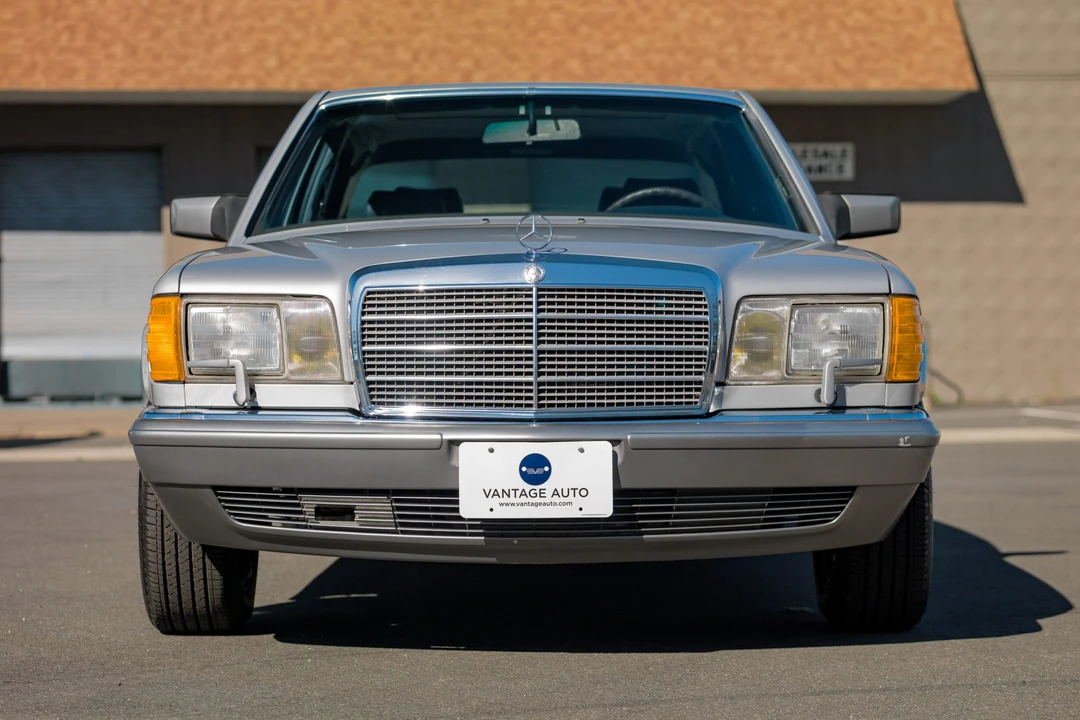 1987 Mercedes-Benz W126 S-Class Sedan - Image 23 of 31