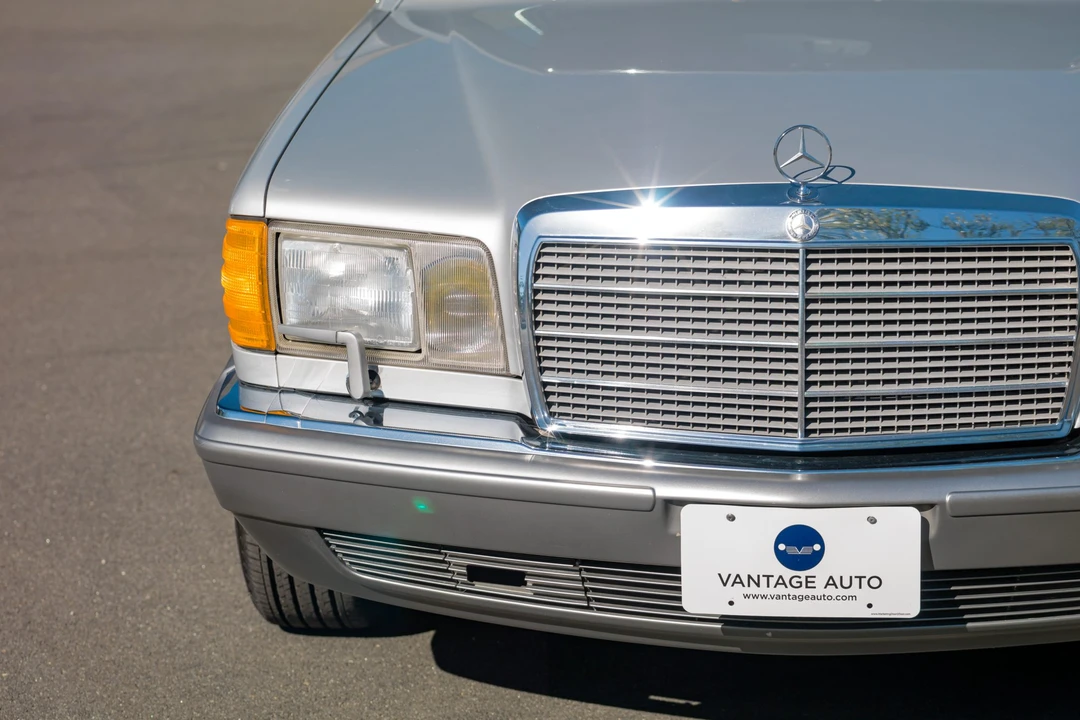 1987 Mercedes-Benz W126 S-Class Sedan - Image 28 of 31