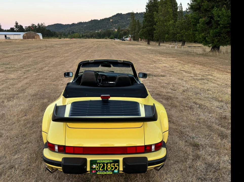 1987 Porsche 911 Carrera 3.2 - Image 20 of 31
