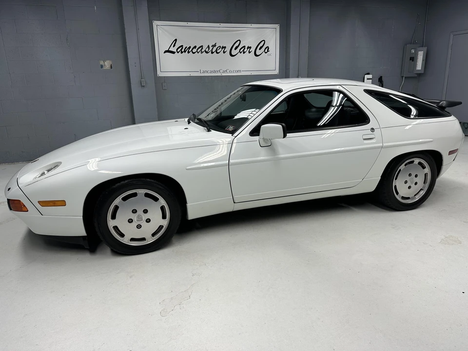 1987 Porsche 928 S4 - Image 5 of 31