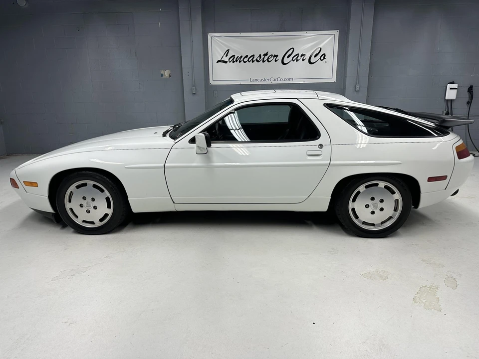 1987 Porsche 928 S4 - Image 6 of 31