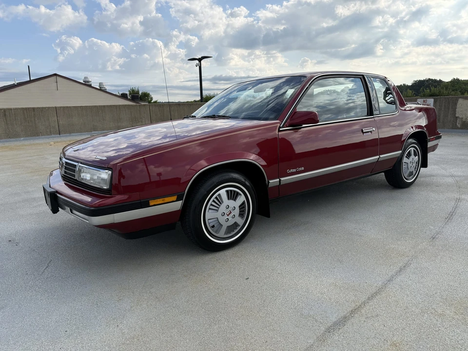 1988 Oldsmobile Cutlass 5th Gen - Image 2 of 31