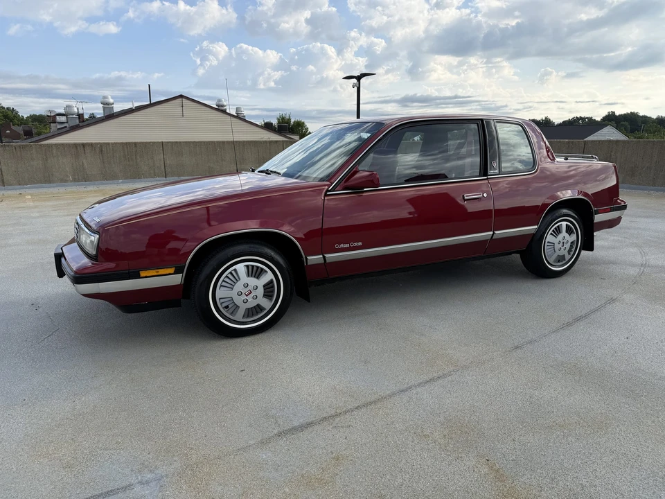 1988 Oldsmobile Cutlass 5th Gen - Image 21 of 31