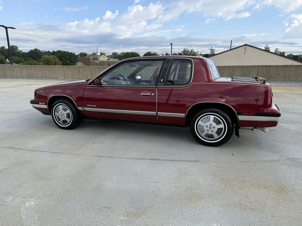 1988 Oldsmobile Cutlass 5th Gen - Image 19 of 31